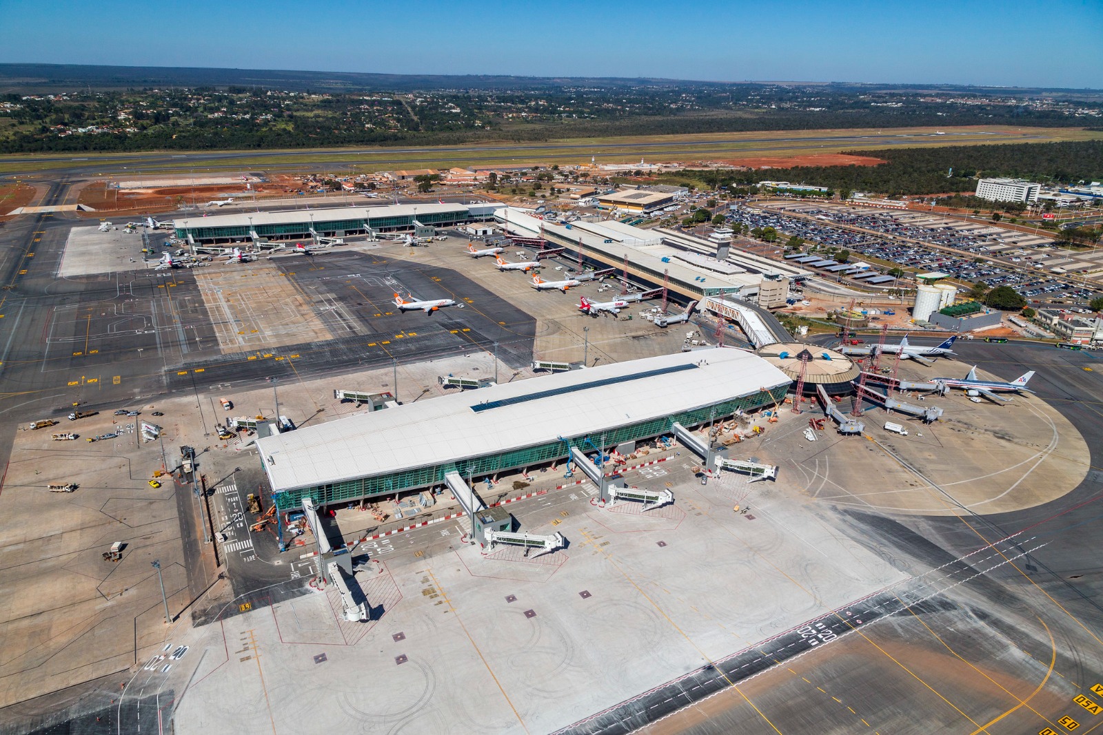 Passageiros com voos marcados para domingo (6) devem chegar mais cedo ao Aeroporto de Brasília