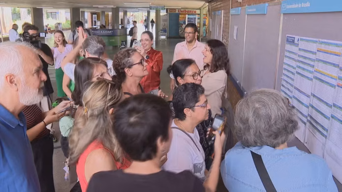 UnB oferece 201 vagas para pessoas com 60 anos ou mais ingressarem na graduação