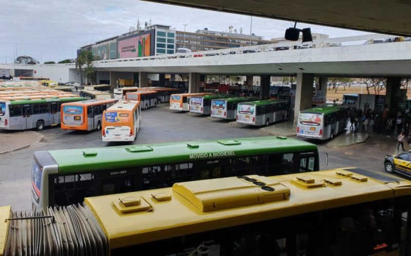 Pagamento de passagens com dinheiro em espécie no DF cai 5,5% em um dia