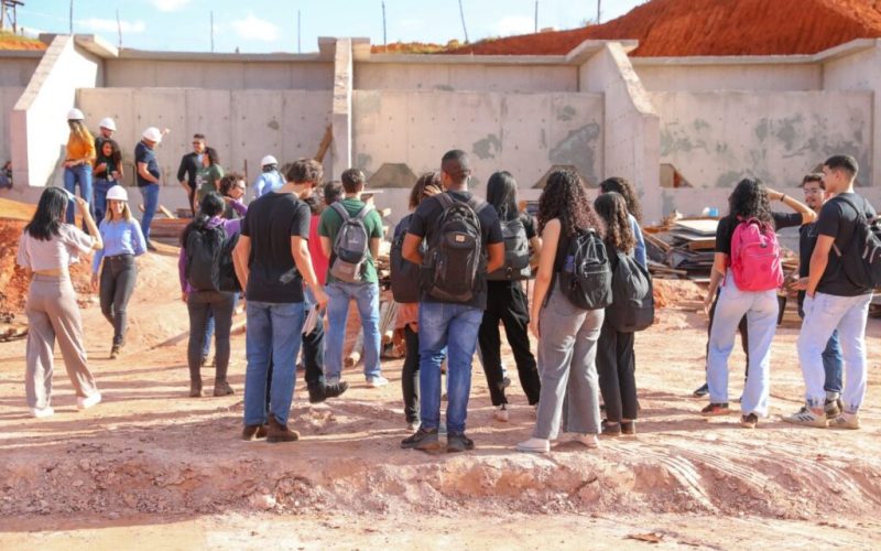 Aproximadamente mil pessoas participaram de visitas técnicas ao longo da obra do Drenar DF