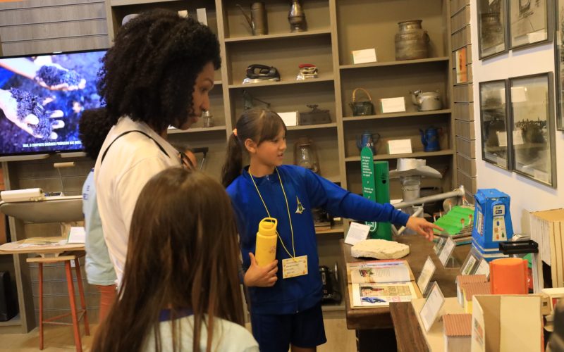 Estudantes de Ceilândia visitam Museu do SLU 