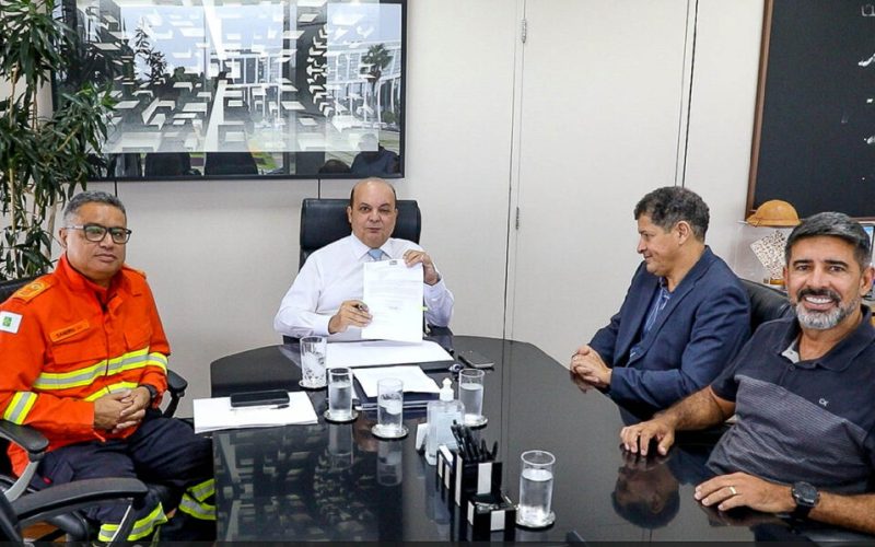 População deve ficar atenta para manter a segurança durante festas e viagens de fim de ano