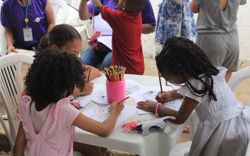 Desfile Kids reforça laços familiares e promove autoestima na Estrutural