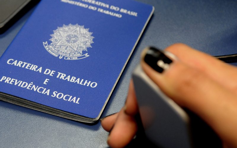 Agências do trabalhador do DF têm 1.698 vagas de emprego abertas nesta quarta-feira (8)