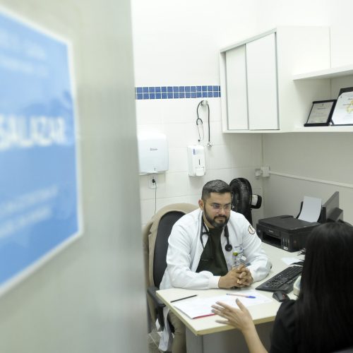 Médico de Família e Comunidade é o especialista do cuidado e parte fundamental na Atenção Primária à Saúde