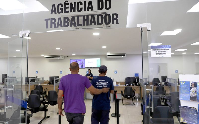 Agências do trabalhador superam 1,3 mil contratações no DF em 2026