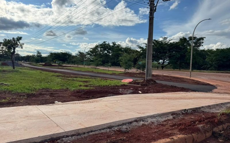 SIA amplia calçadas acessíveis e implanta ciclovias para melhorar mobilidade urbana