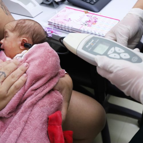 DF tem a melhor taxa de cobertura do teste da orelhinha do país