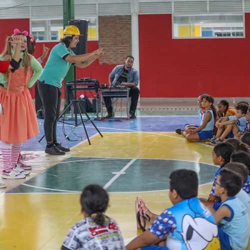 Estudantes de Ceilândia aprendem sobre segurança e cidadania no trânsito em ação educativa do Detran-DF